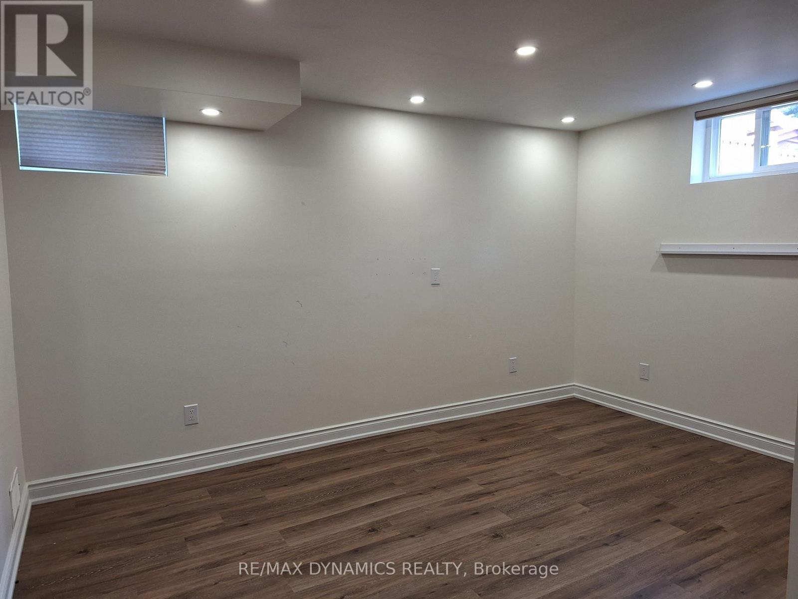 Photo 14 of 80 Mountland Drive, Toronto ON