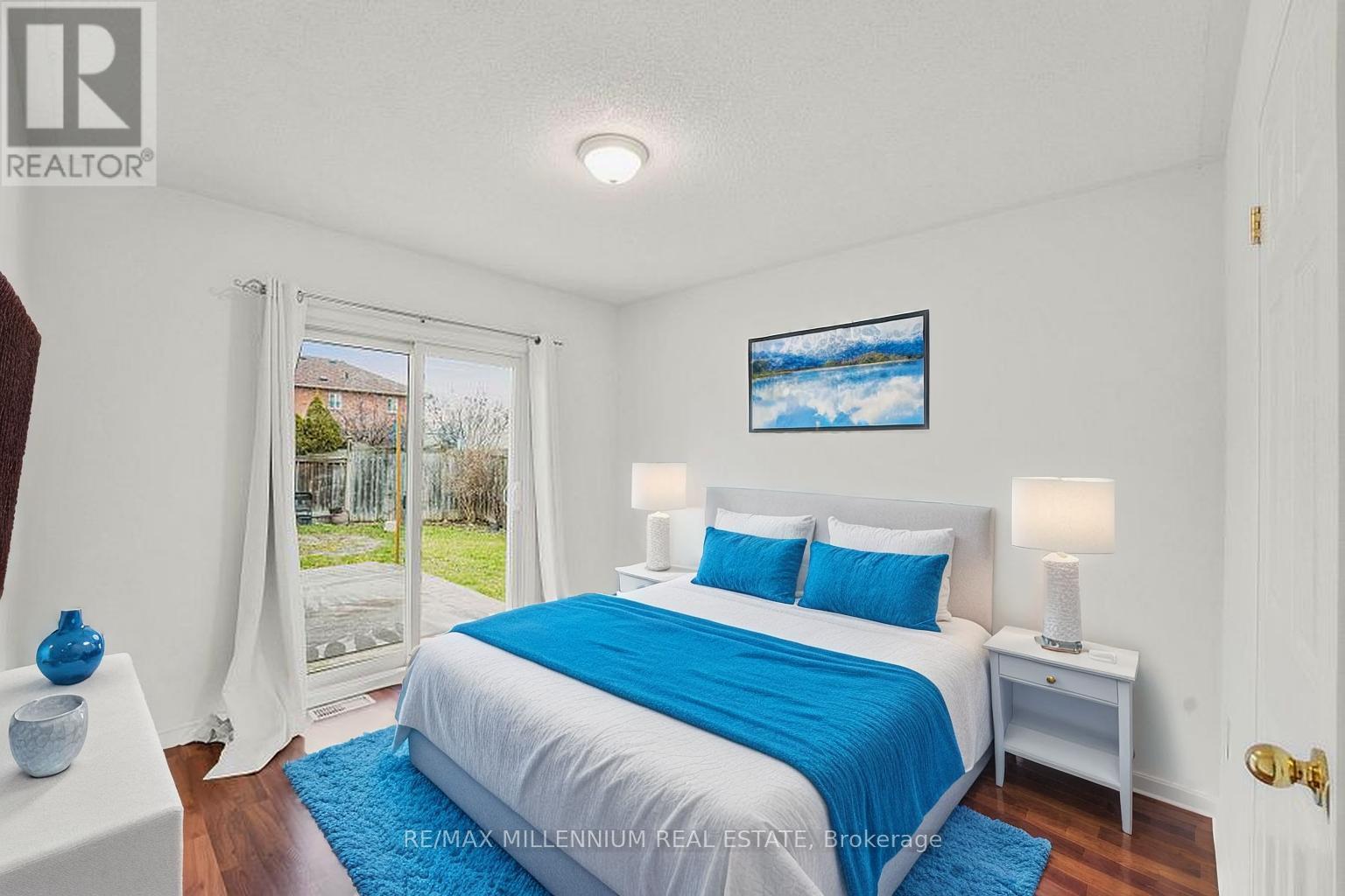 Photo 13 of 44 Hanmer Street E, Barrie ON
