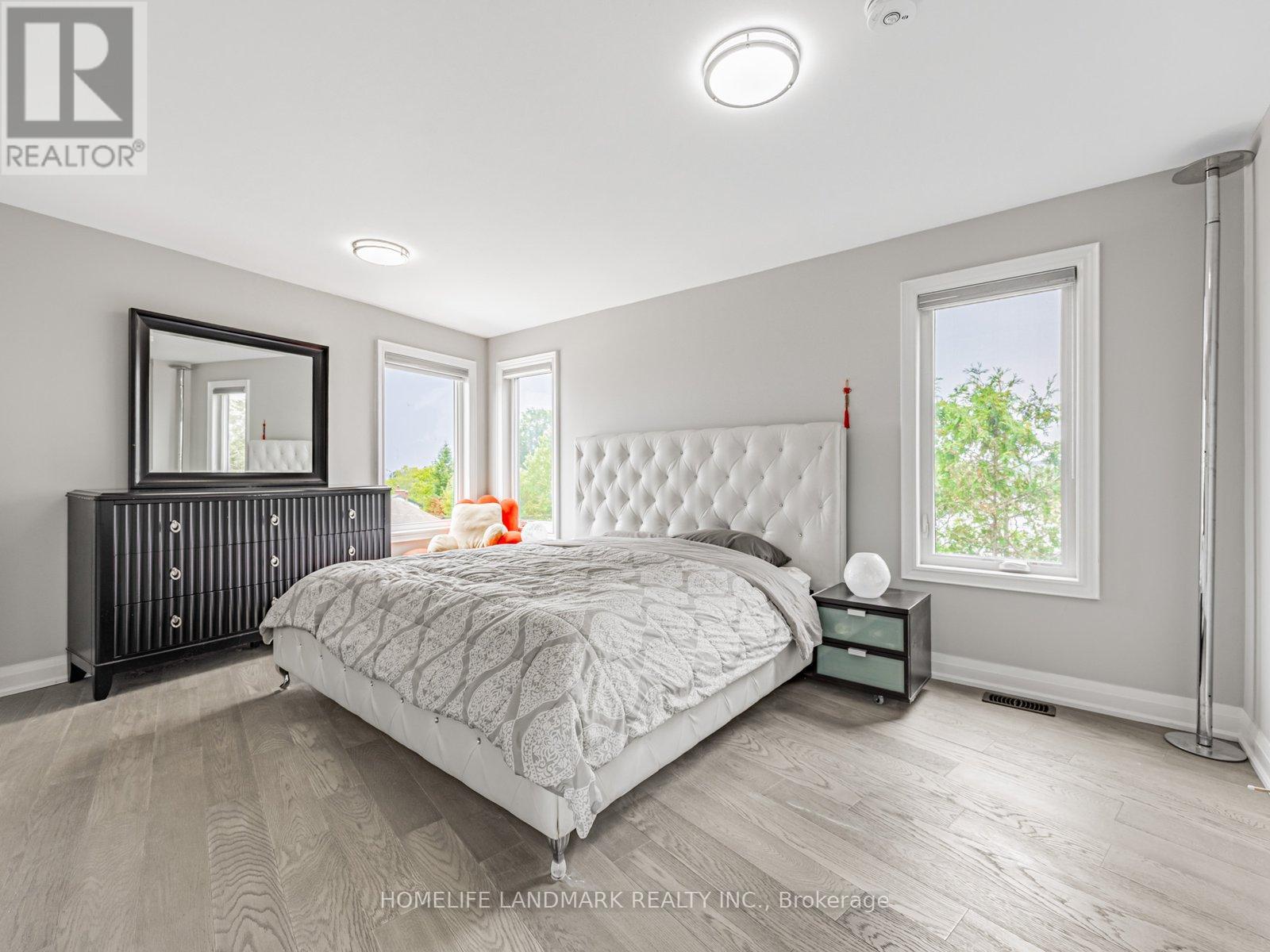 Photo 9 of 606 Annland Street, Pickering ON