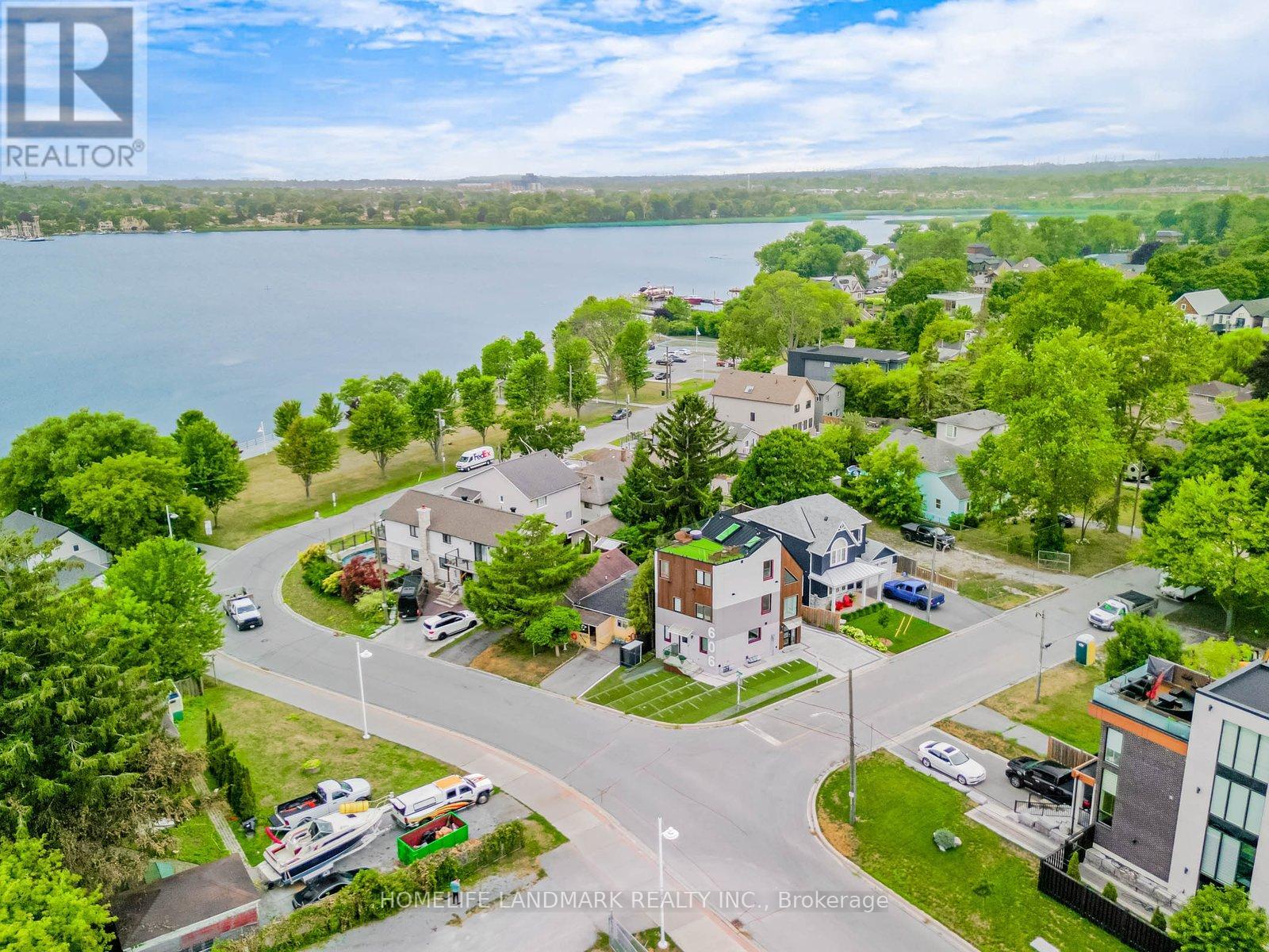 Photo 7 of 606 Annland Street, Pickering ON