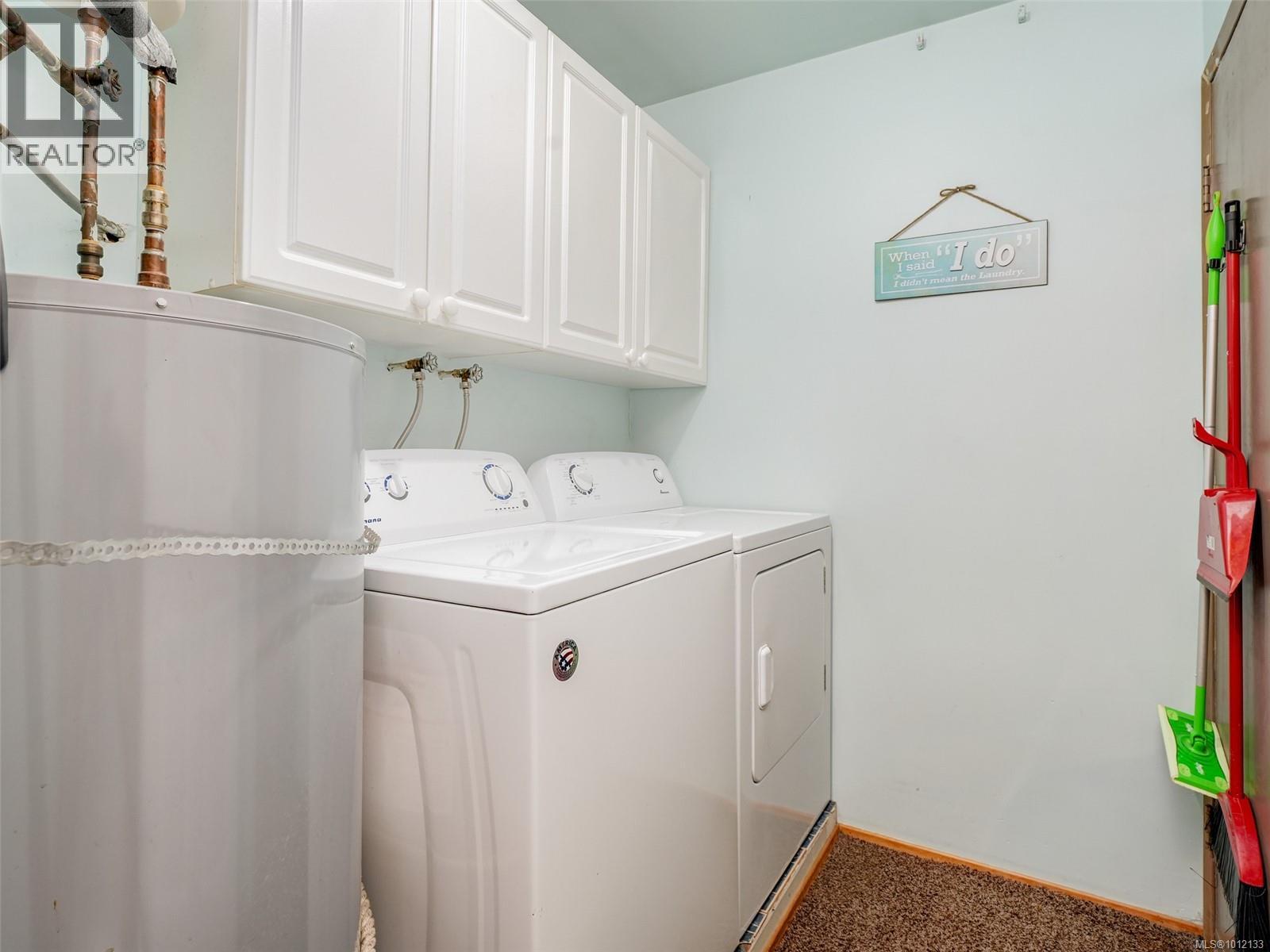  6525 Country Road, Sooke
