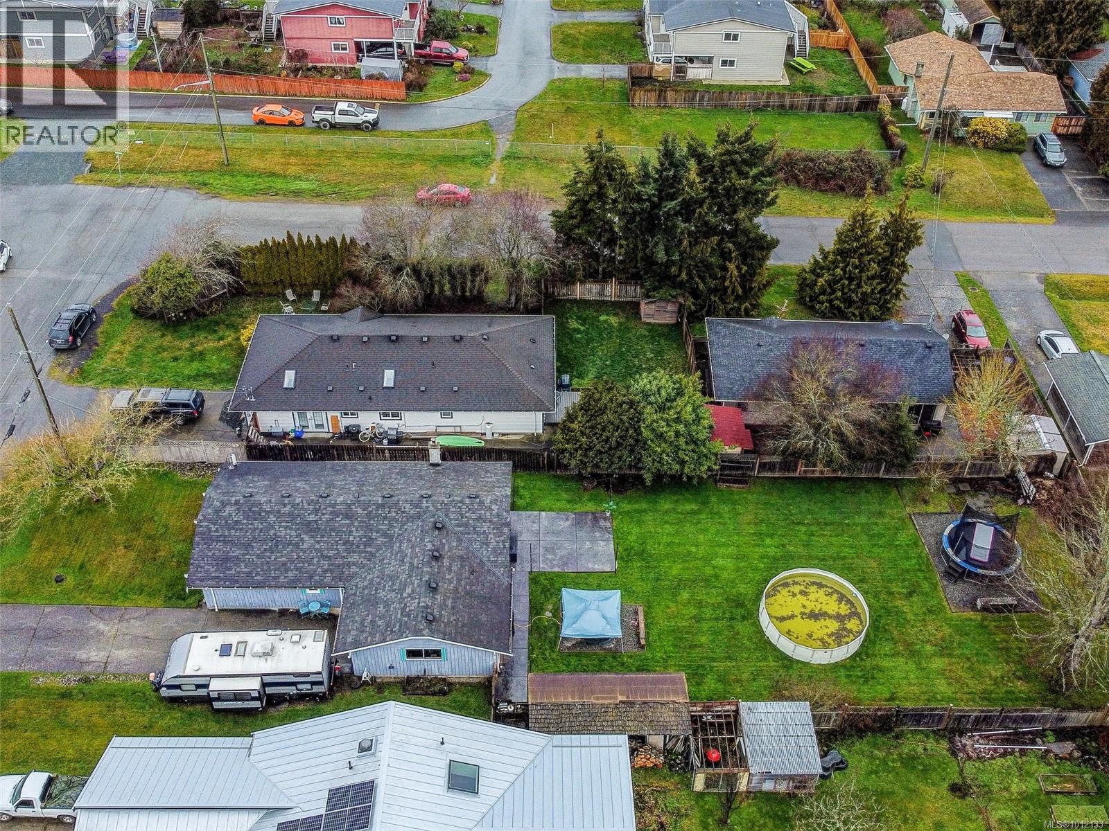  6525 Country Road, Sooke