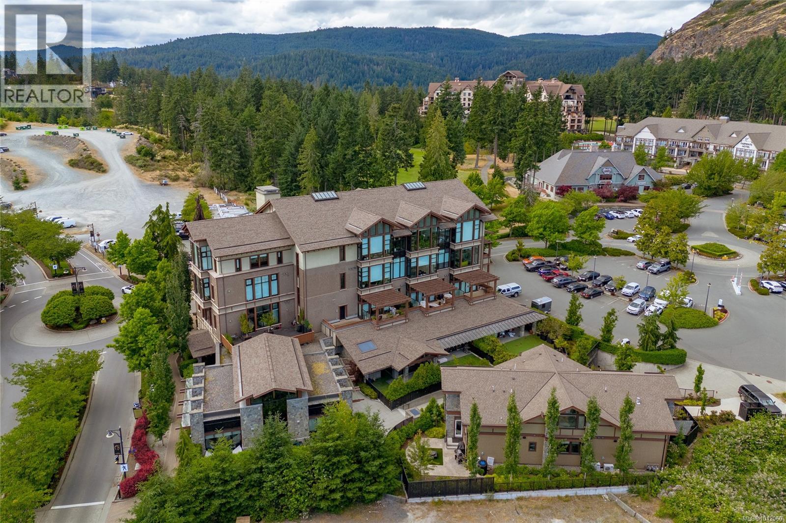 Photo 8 of 106 2049 Country Club Way, Langford BC