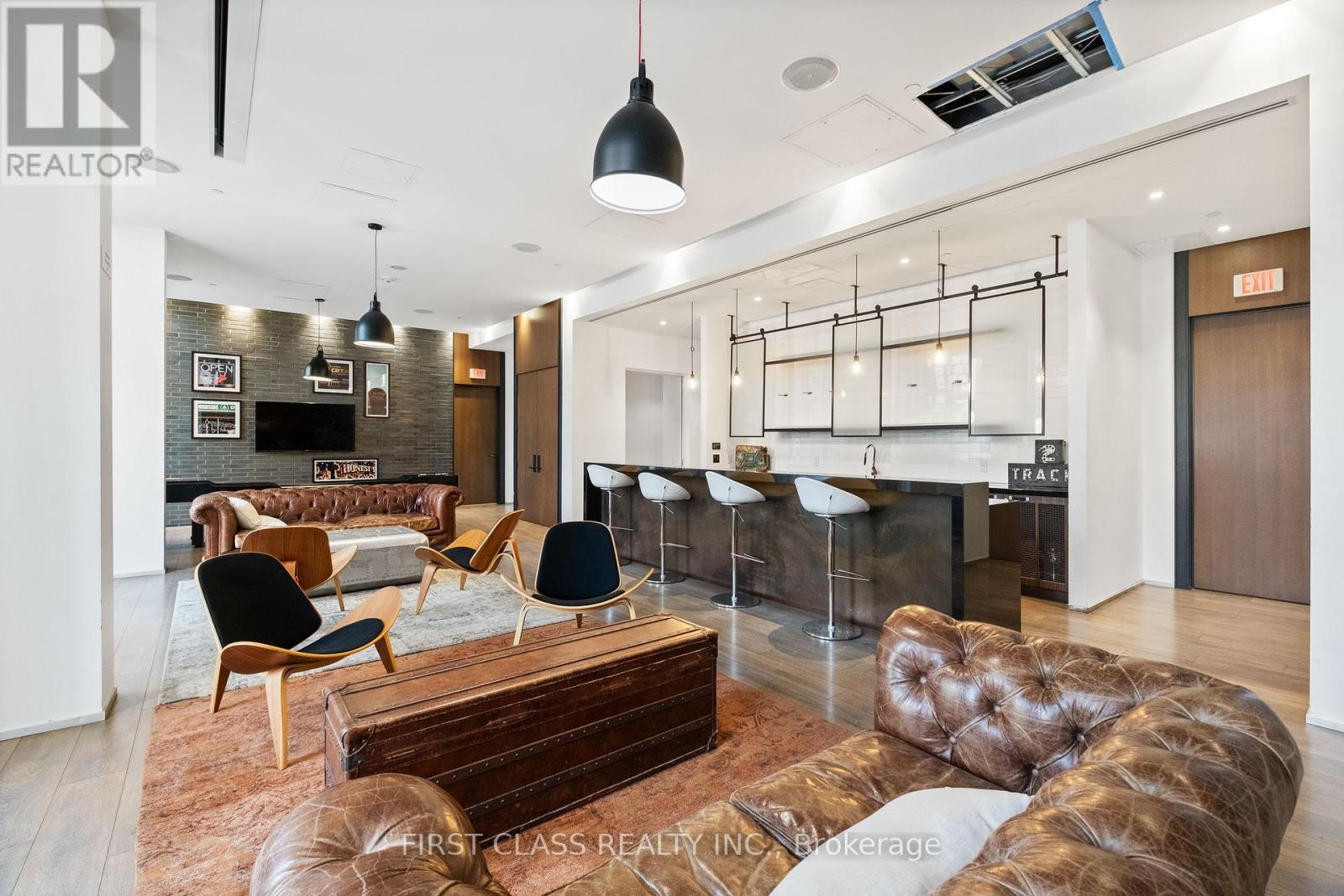 Photo 14 of 413 783 Bathurst Street, Toronto ON
