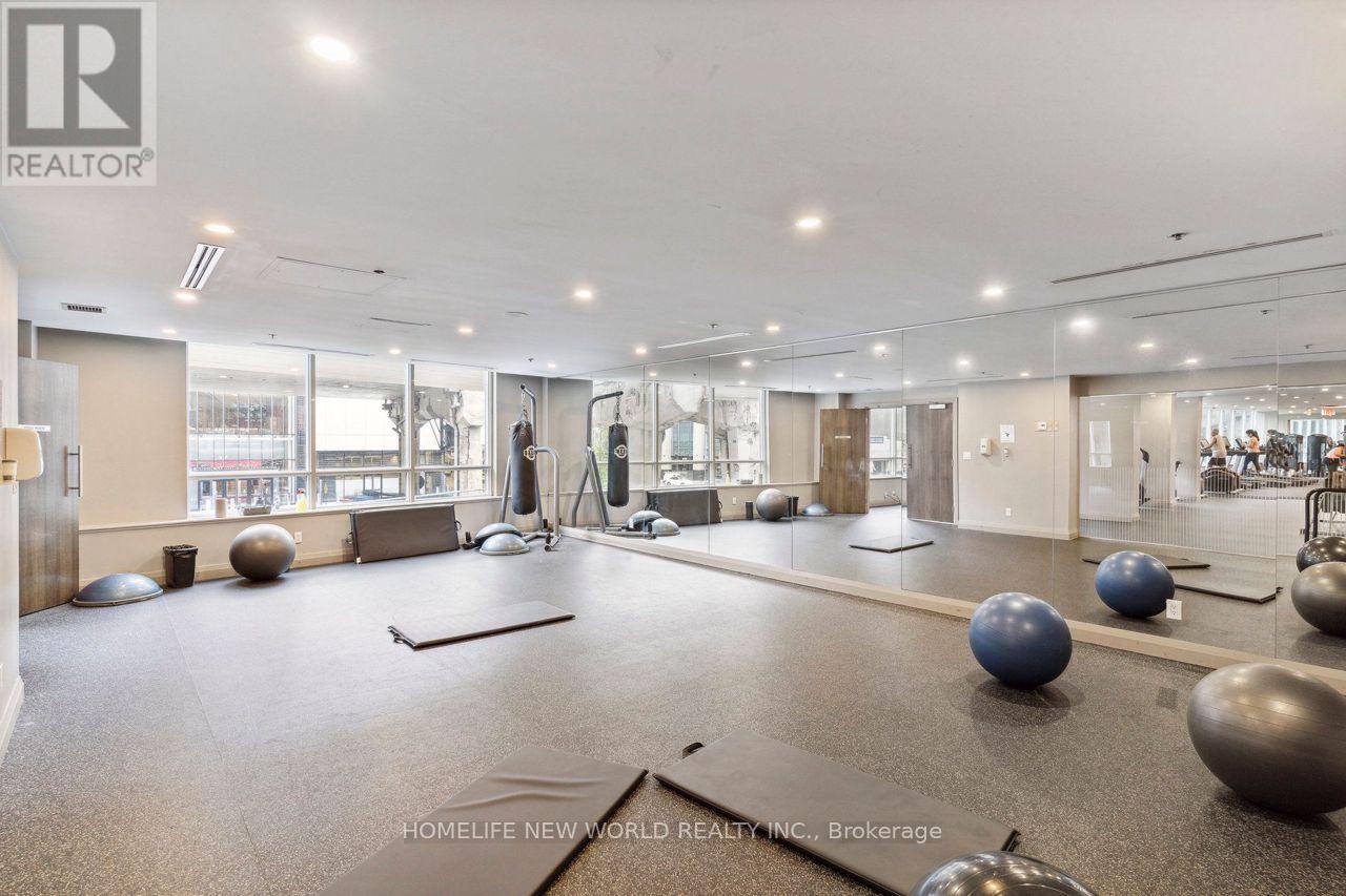 Photo 32 of 2502 33 Bay Street, Toronto ON