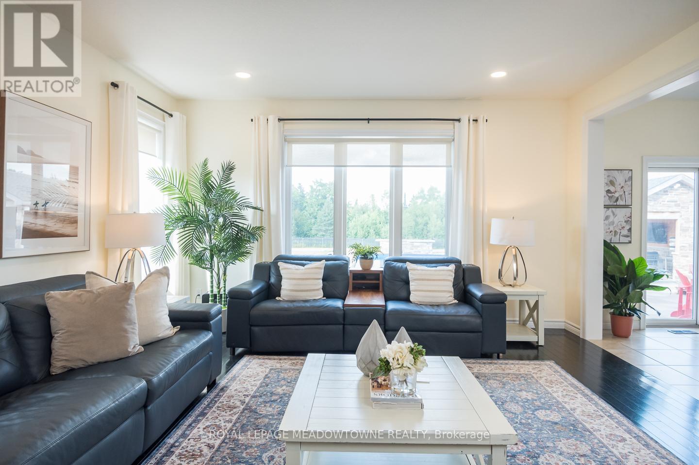 Photo 12 of 63 Stewart Drive, Erin ON