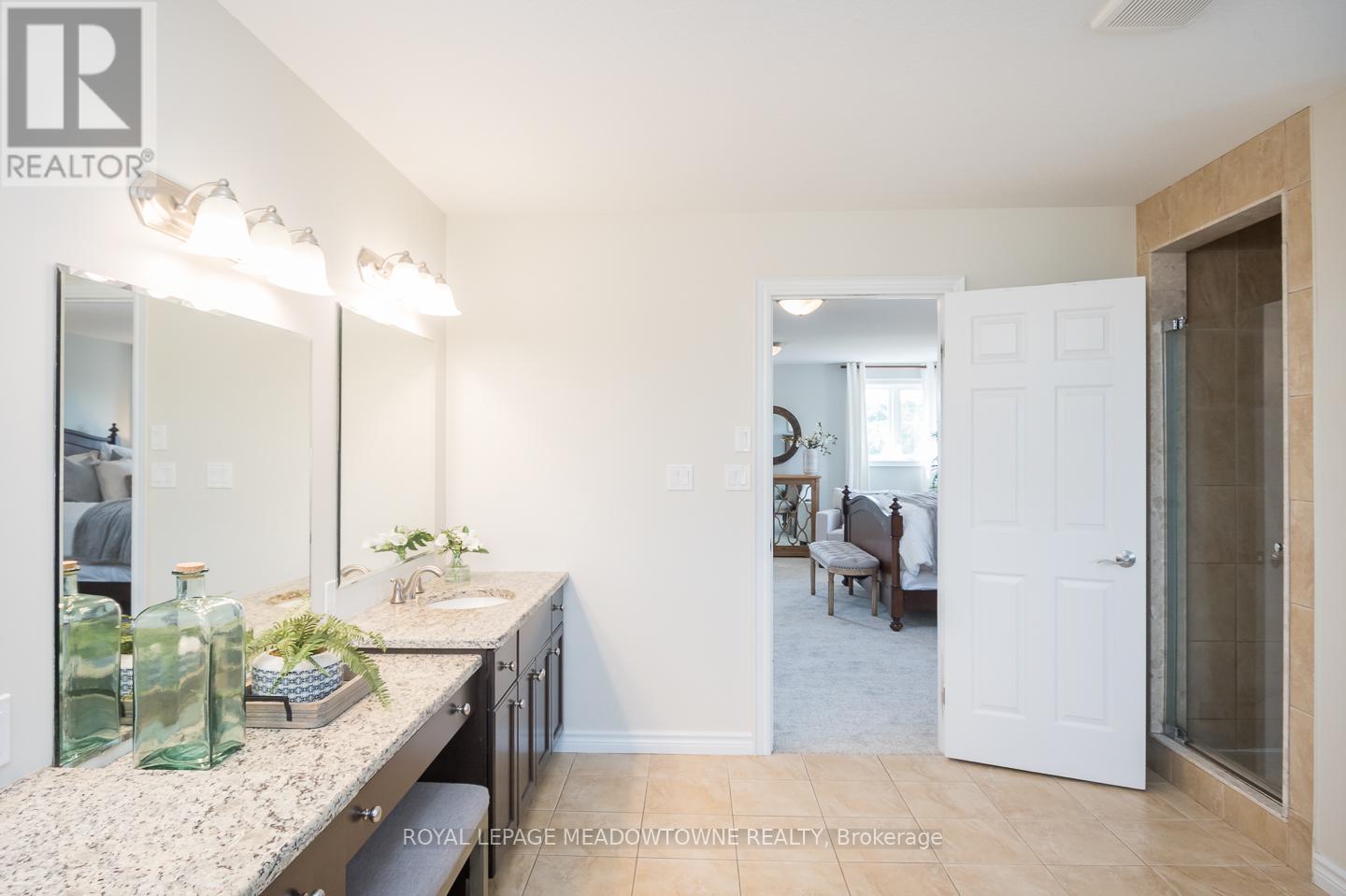 Photo 40 of 63 Stewart Drive, Erin ON