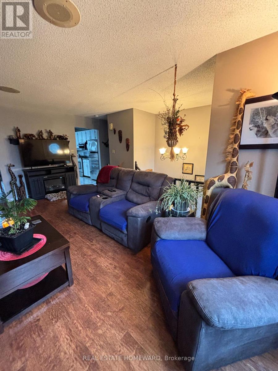 Photo 1 of 35 Bleeker Avenue, Quinte West ON