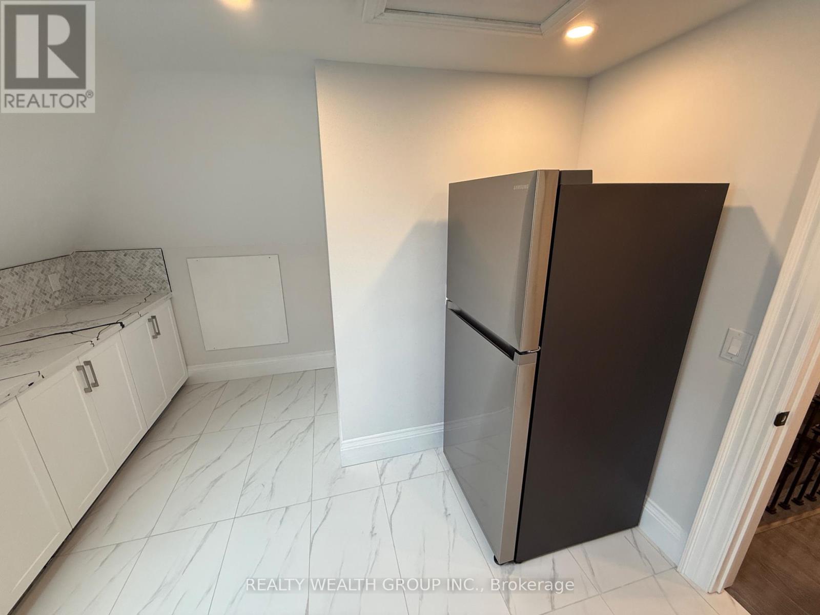 Photo 7 of 761 O Connor Drive, Toronto ON
