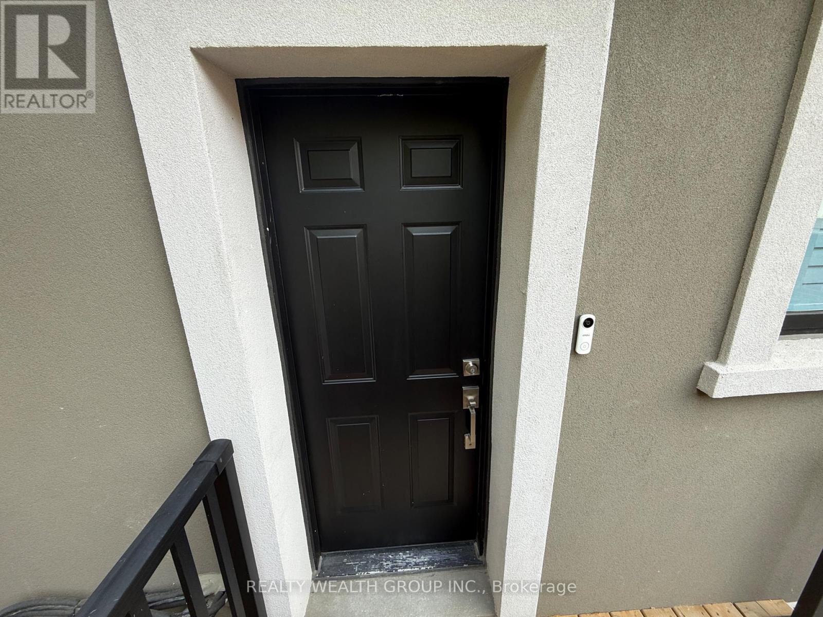 Photo 3 of 761 O Connor Drive, Toronto ON
