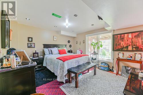Photo 6 of 46 Lloydminster Avenue, Ajax ON