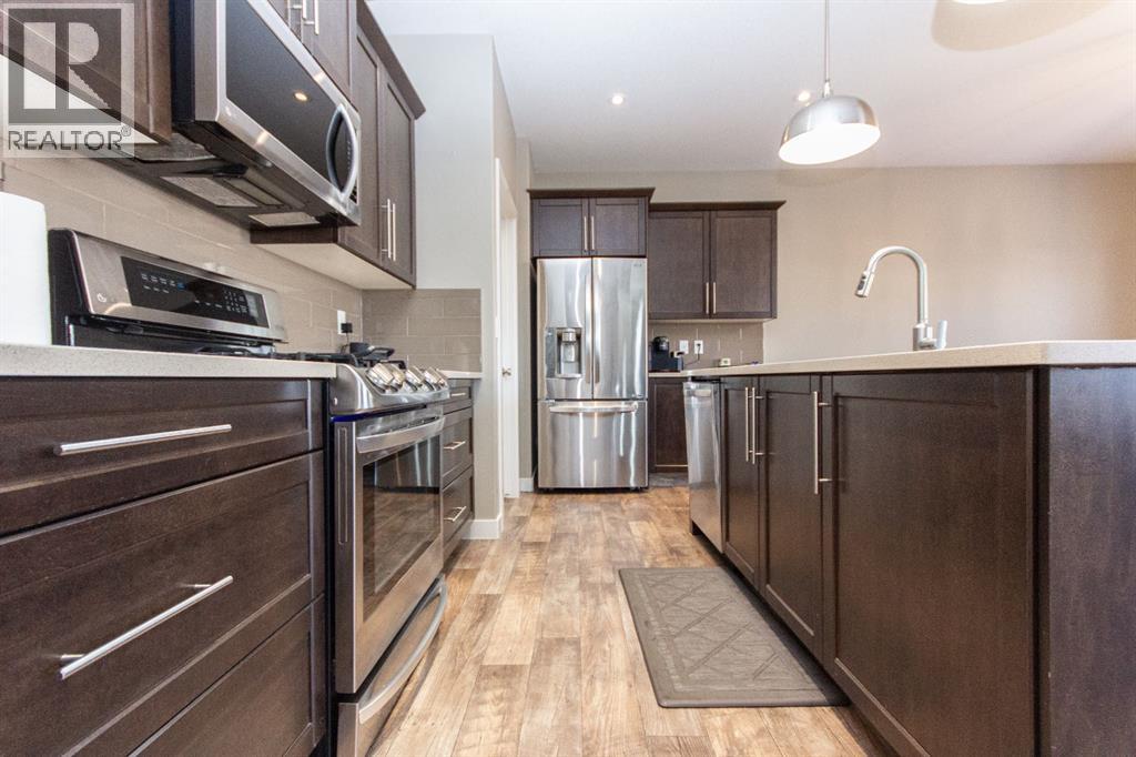 Photo 49 of 22 Travis Close, Red Deer AB