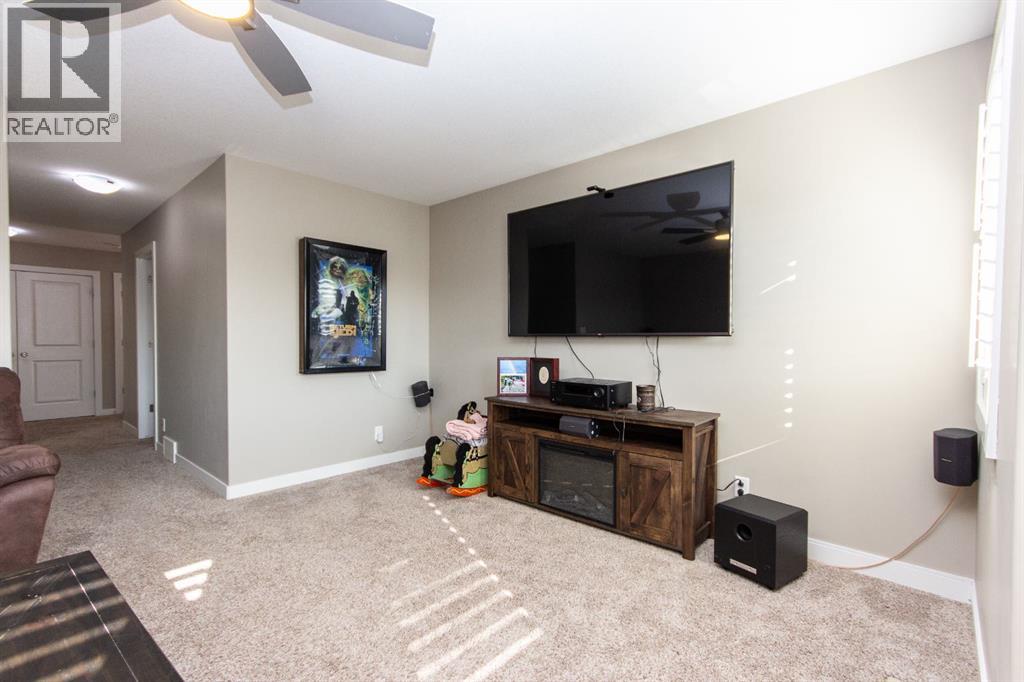 Photo 44 of 22 Travis Close, Red Deer AB