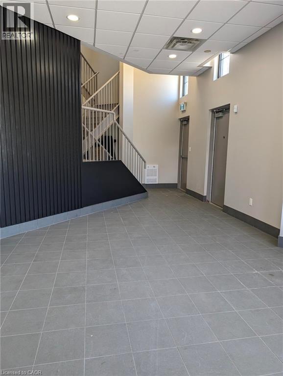 Photo 5 of 1241 Weber Street E, Kitchener ON