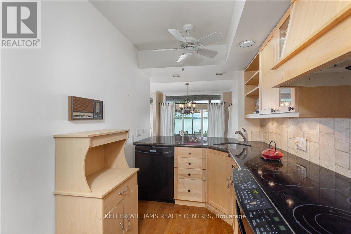 Photo 17 of 17 Davy Point Circle, Georgina ON