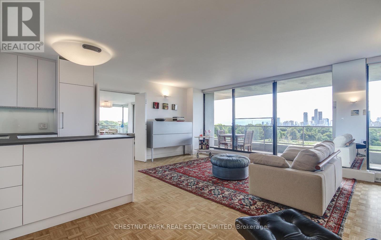 Photo 22 of 704 05 10 Avoca Avenue, Toronto ON