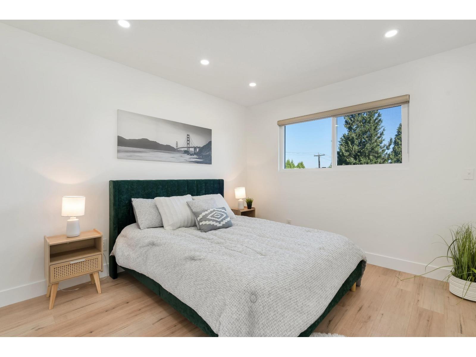 Photo 25 of 32810 Highland Avenue, Abbotsford BC