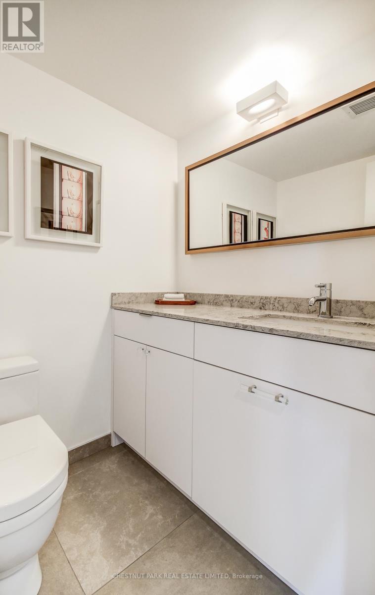 Photo 32 of 704 05 10 Avoca Avenue, Toronto ON