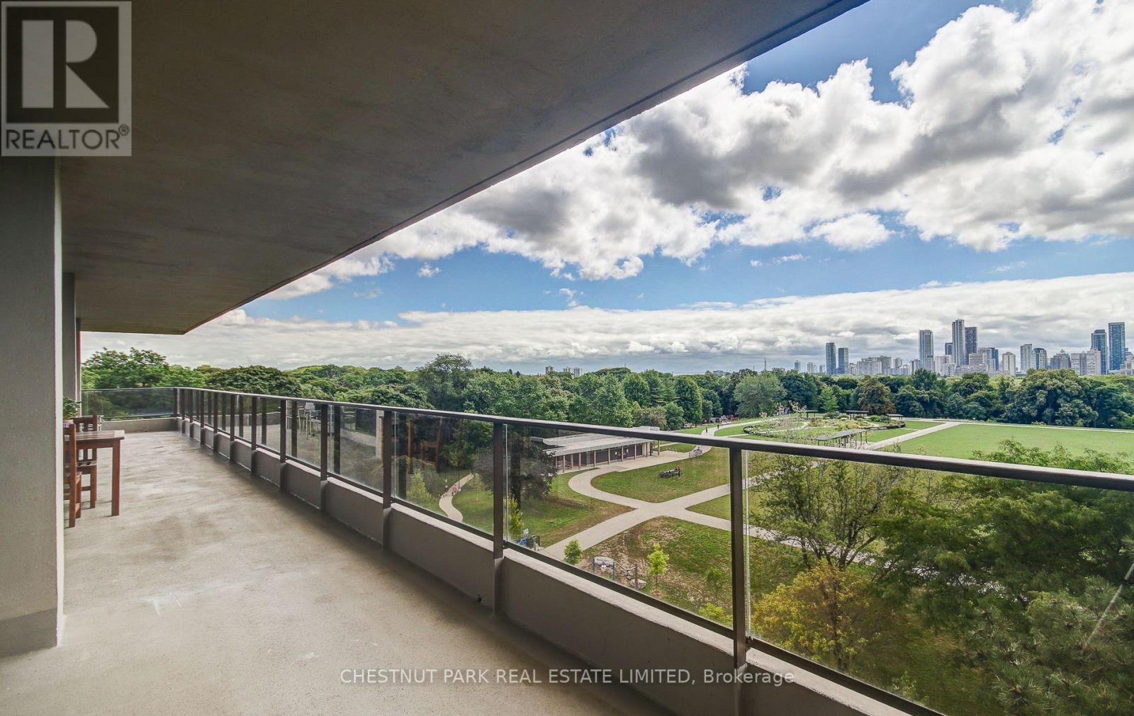 Photo 33 of 704 05 10 Avoca Avenue, Toronto ON