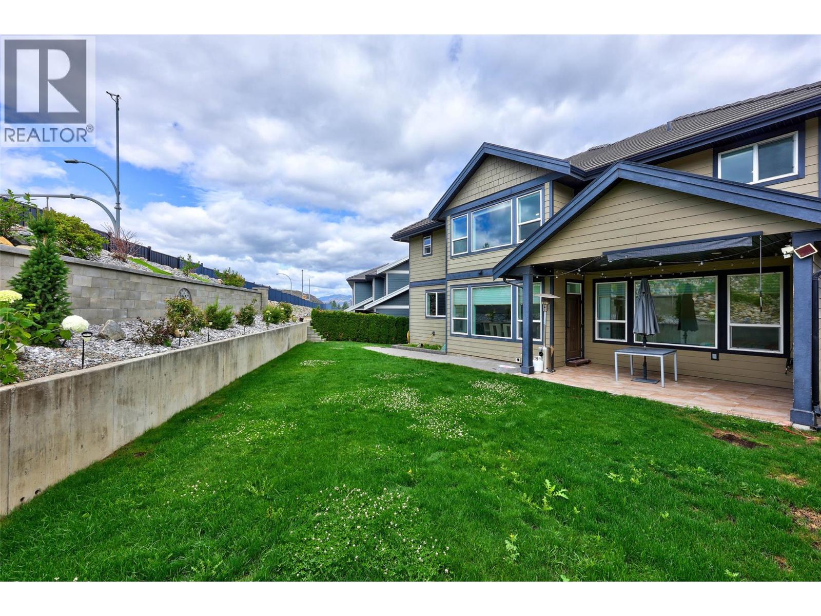 Photo 18 of 825 Fernie Court, Kamloops BC