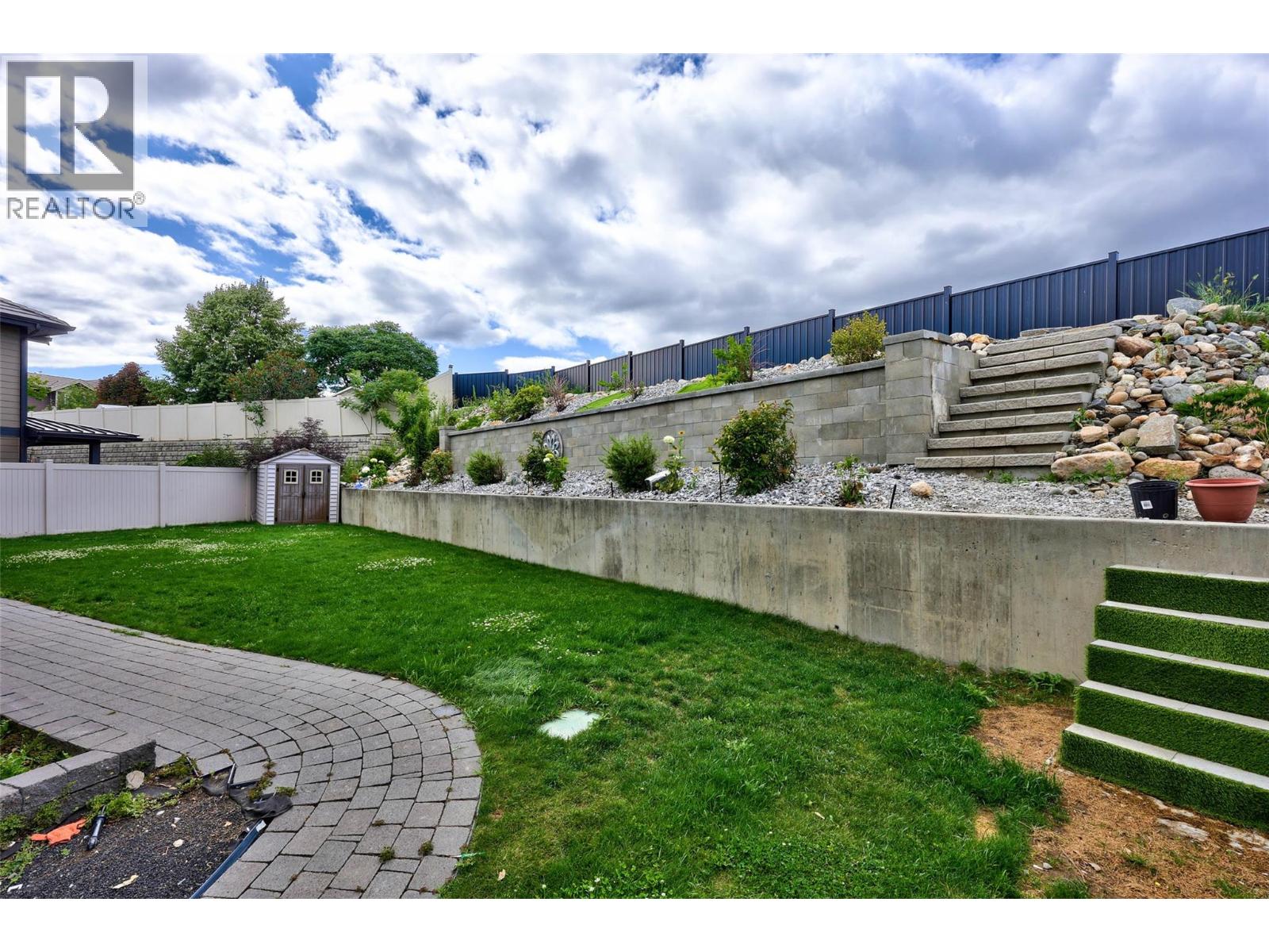 Photo 19 of 825 Fernie Court, Kamloops BC