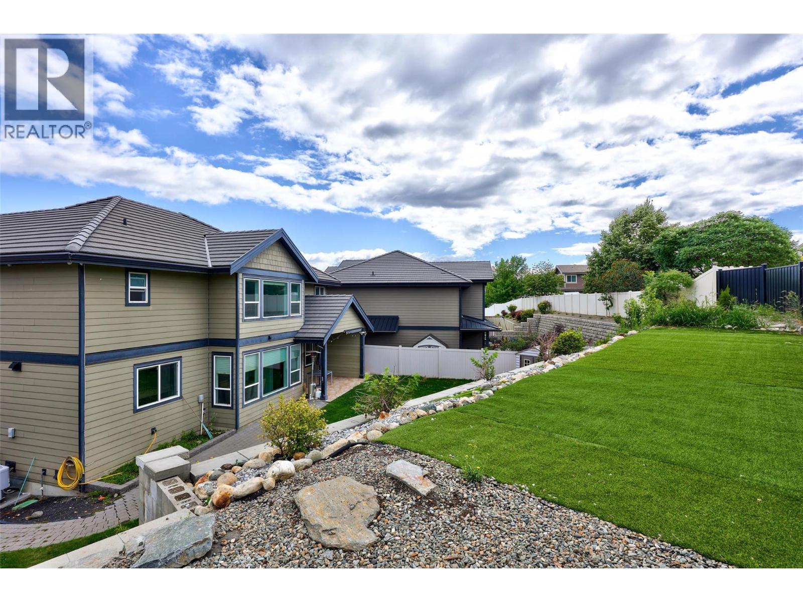 Photo 21 of 825 Fernie Court, Kamloops BC