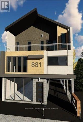 Photo 13 of 881 Lakeshore Road E, Mississauga ON