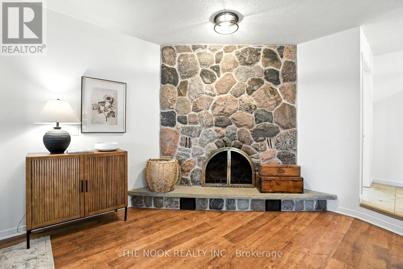Photo 21 of 204 Eastlawn Street, Oshawa ON