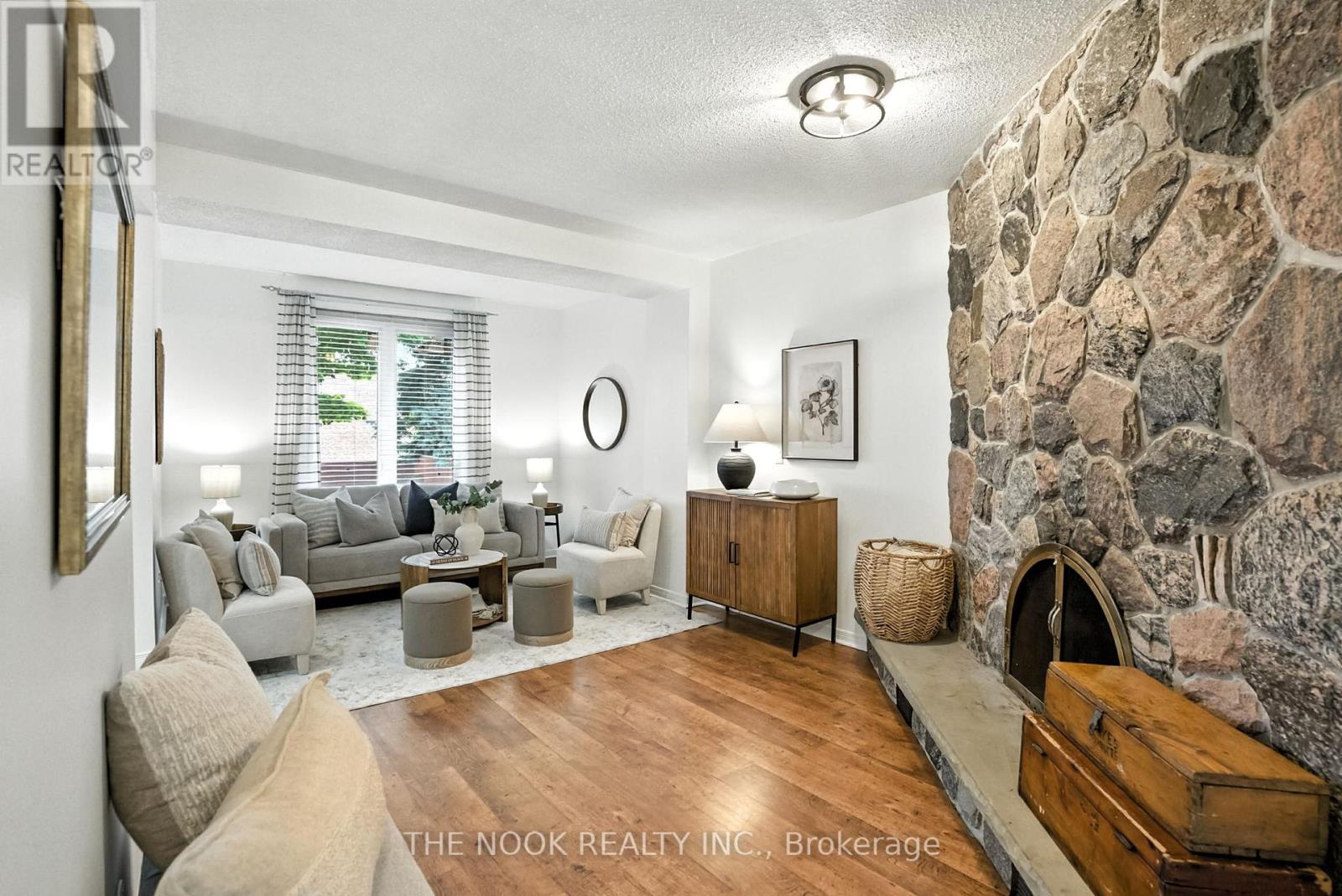 Photo 22 of 204 Eastlawn Street, Oshawa ON