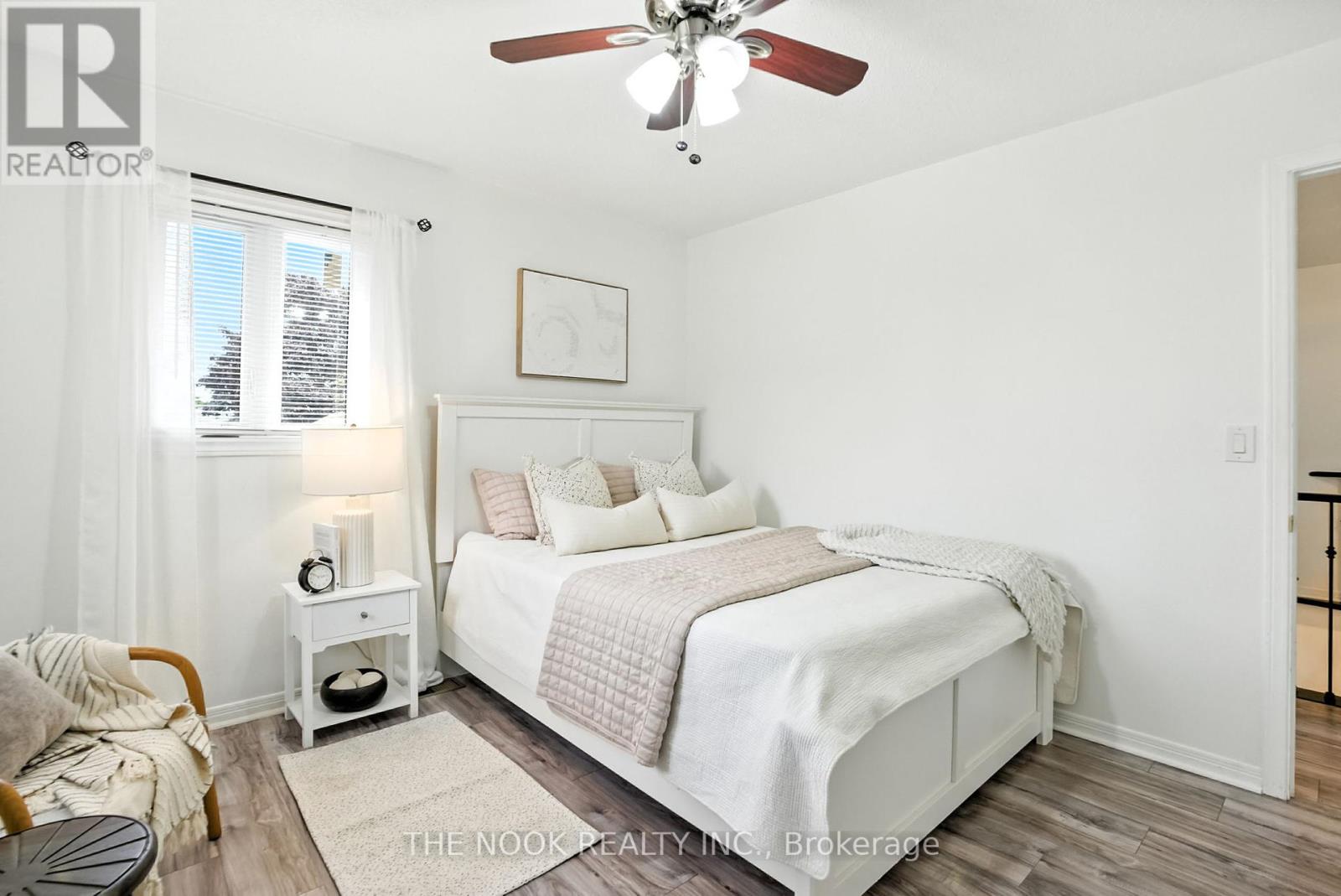 Photo 35 of 204 Eastlawn Street, Oshawa ON