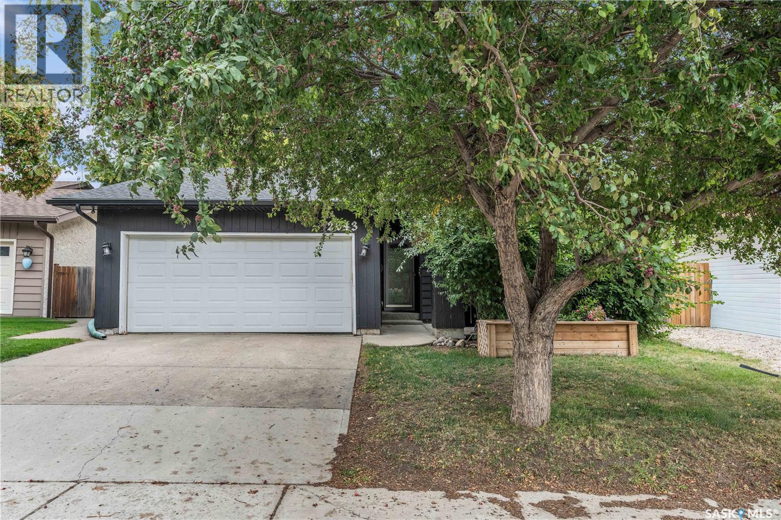 Photo 47 of 2643 Kliman Crescent, Regina SK