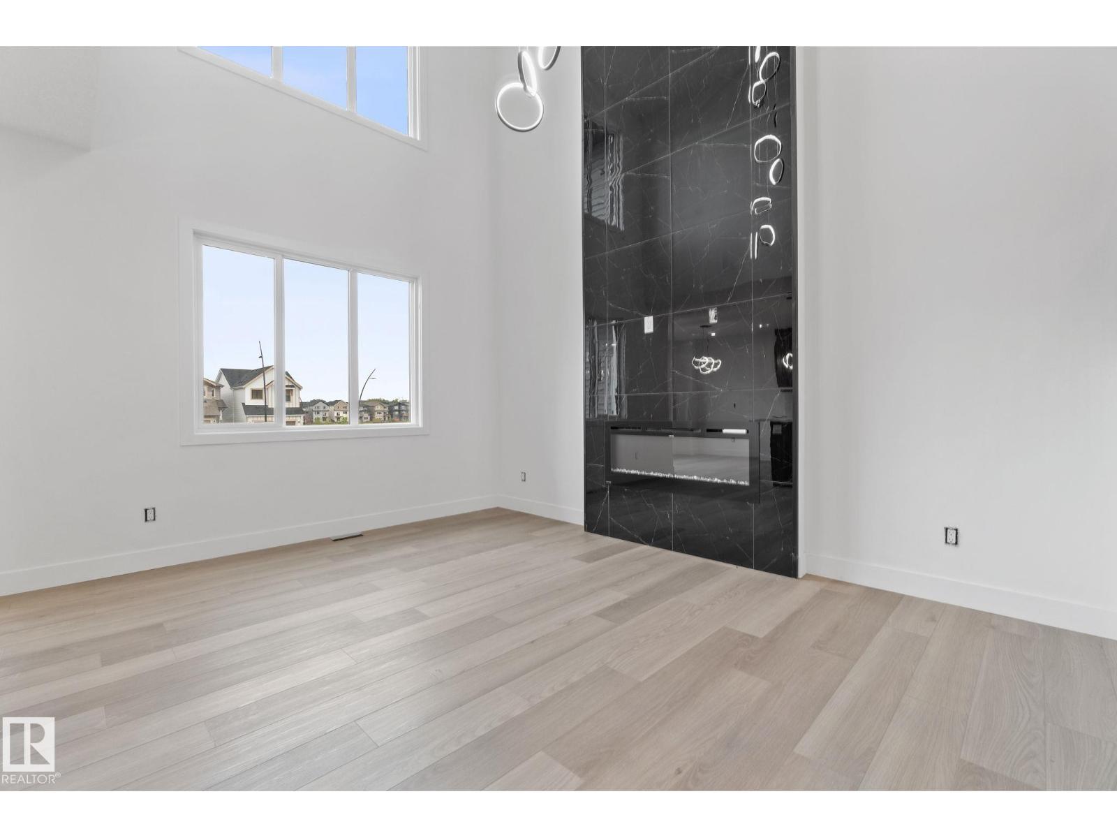 Photo 36 of 2436 205 St Nw, Edmonton AB
