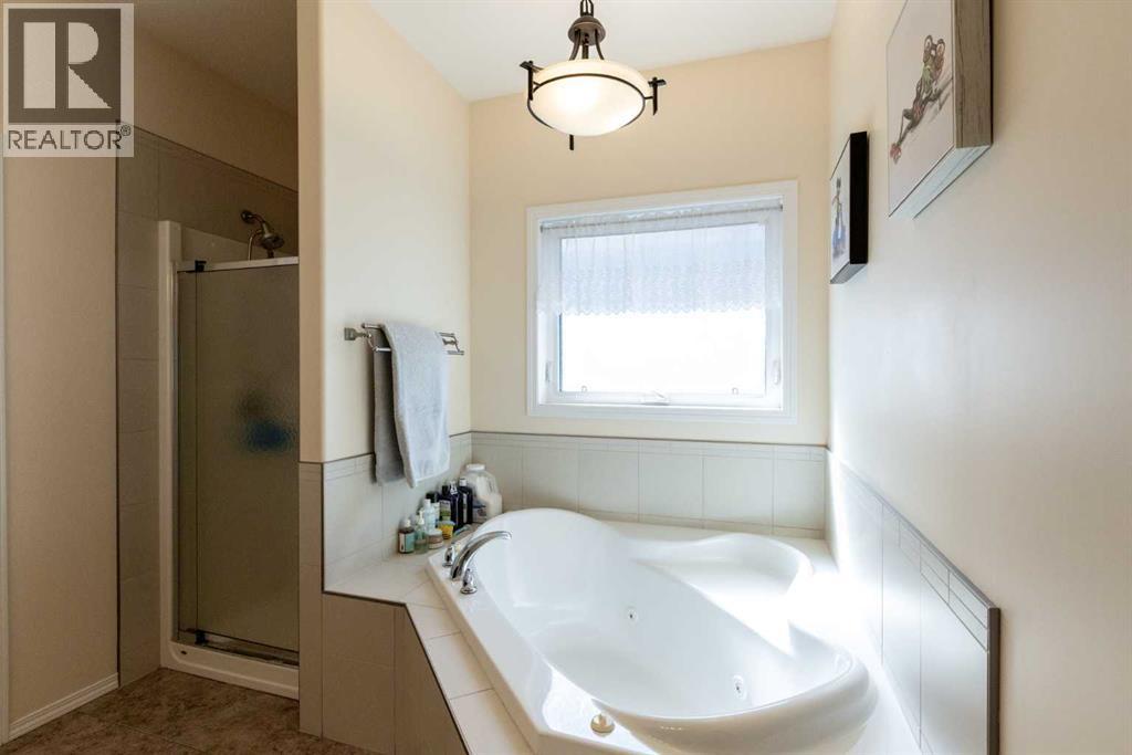 6305 58 Avenue, Innisfail