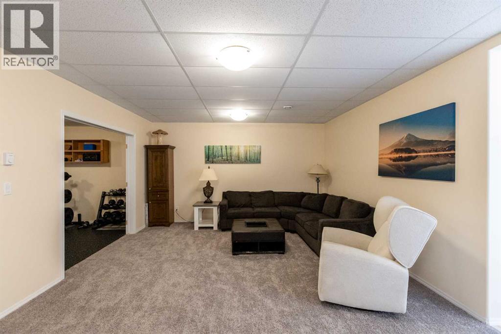 6305 58 Avenue, Innisfail
