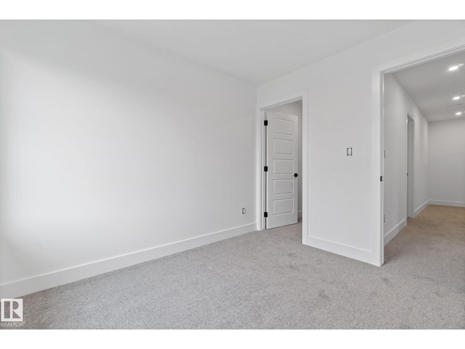 Photo 63 of 2436 205 St Nw, Edmonton AB