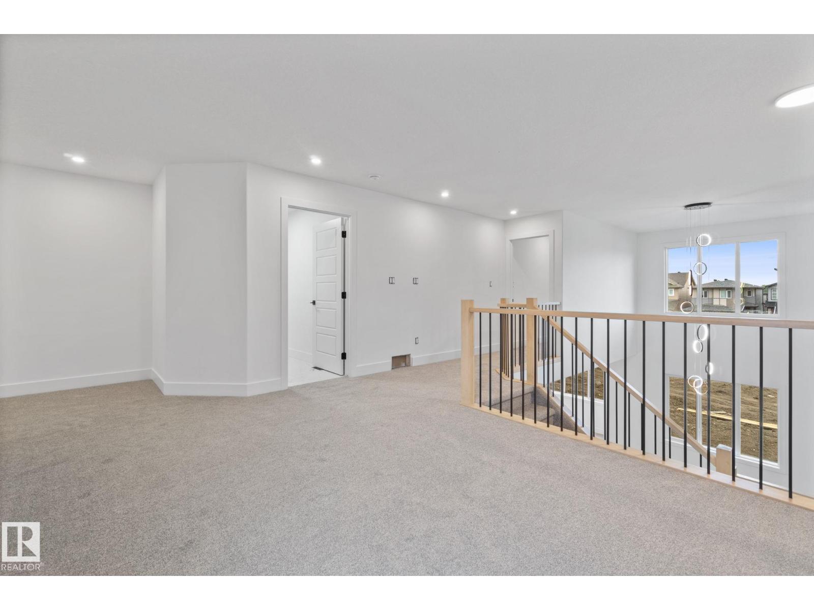 Photo 4 of 2436 205 St Nw, Edmonton AB