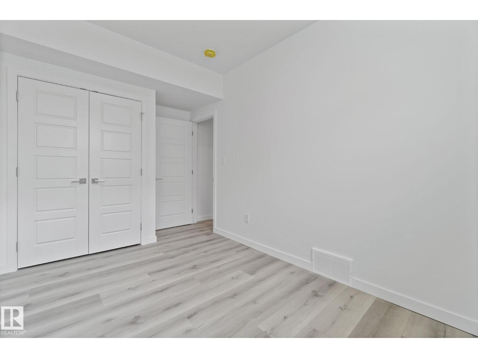 Photo 56 of 2436 205 St Nw, Edmonton AB