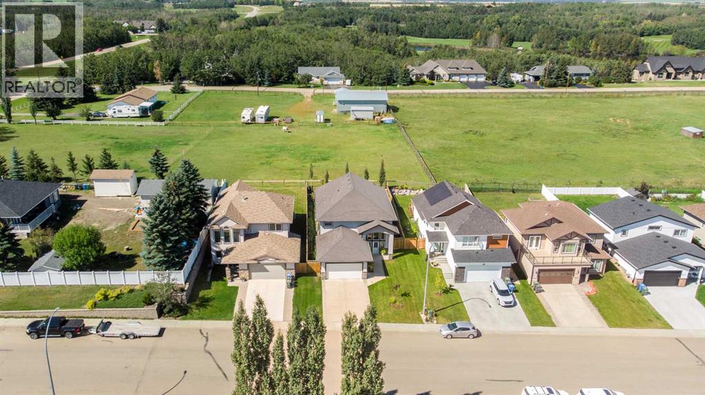 6305 58 Avenue, Innisfail
