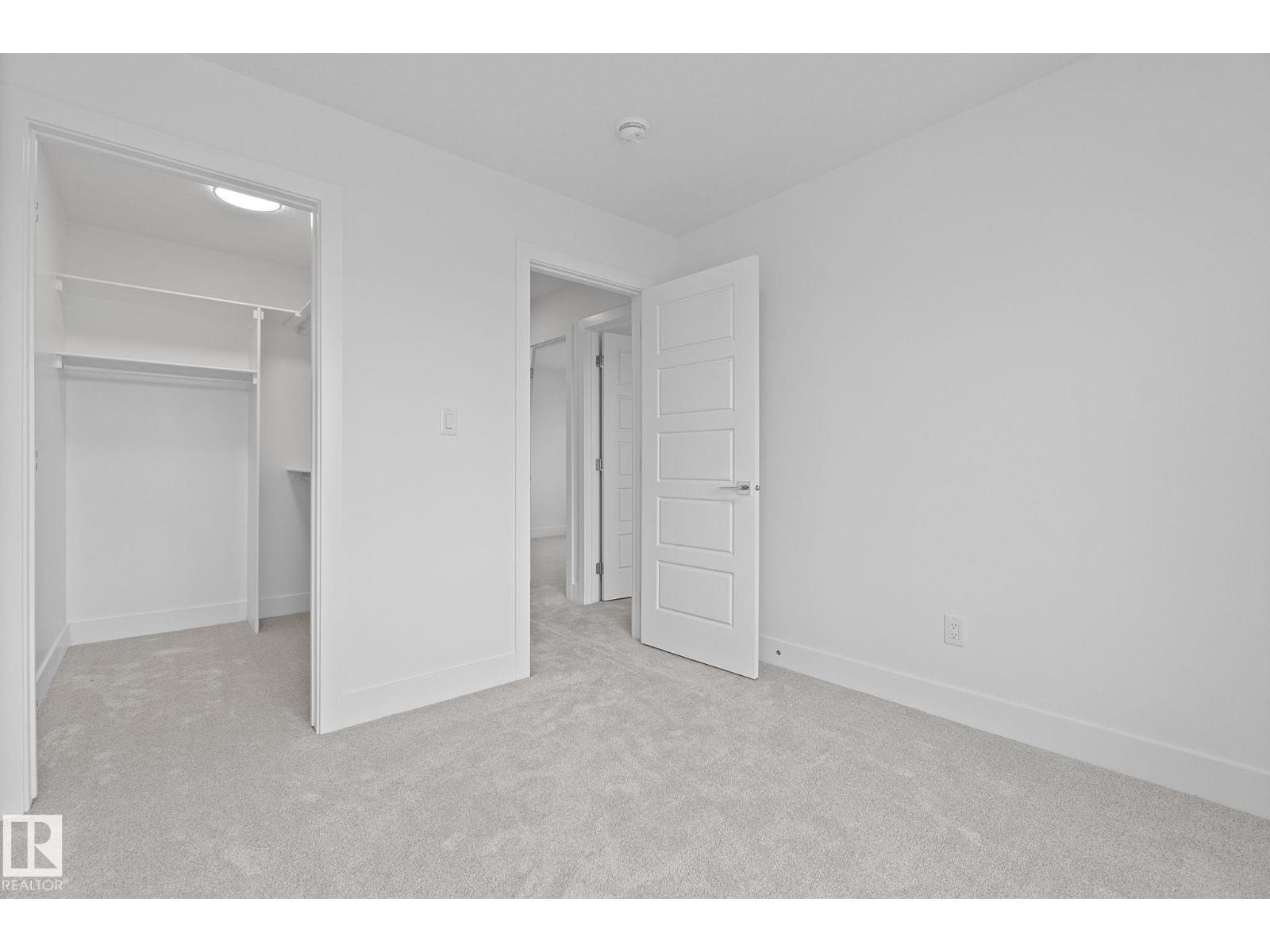 Photo 46 of 2508 210 St Nw, Edmonton AB