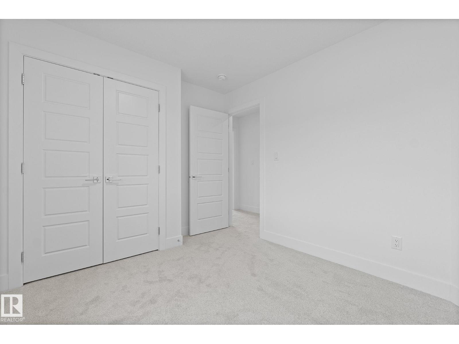 Photo 40 of 2508 210 St Nw, Edmonton AB