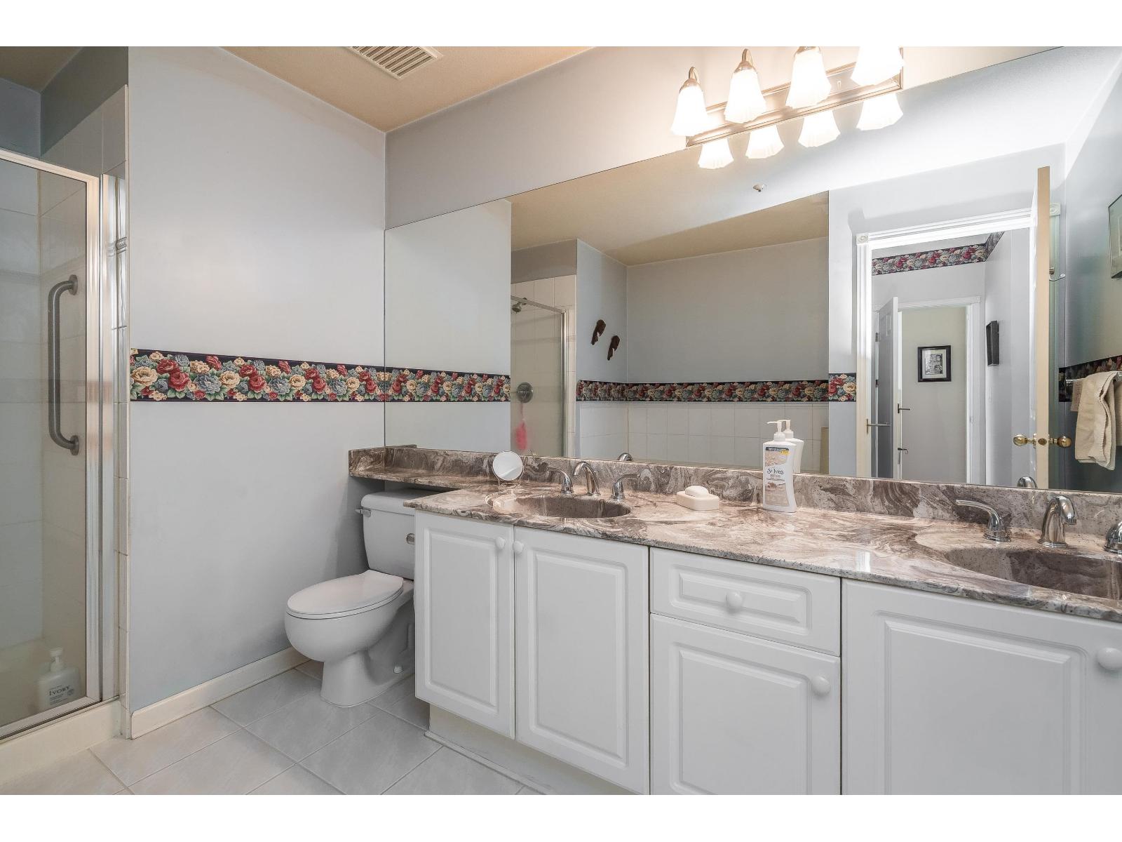 Photo 33 of 74 9025 216 Street, Langley BC