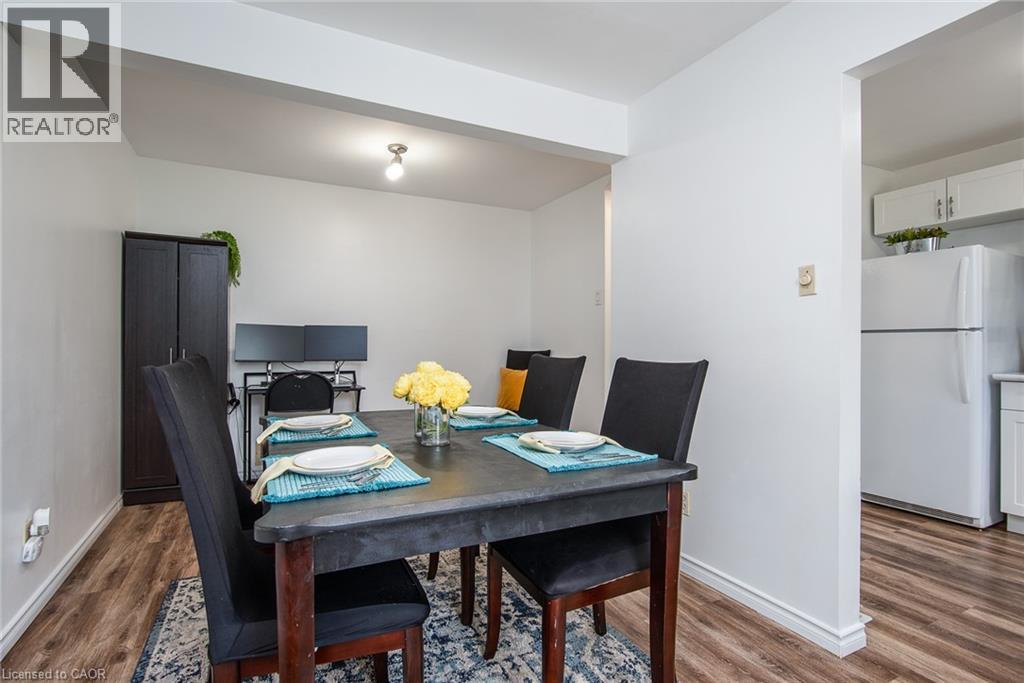 Photo 27 of 634 Strasburg Road Unit 3, Kitchener ON