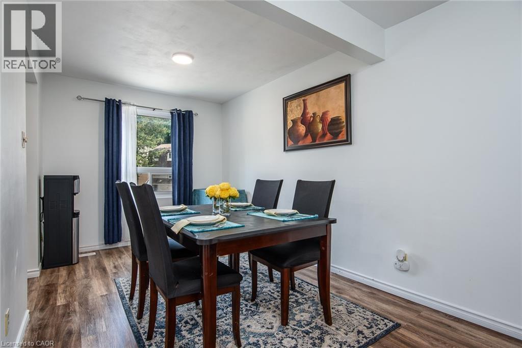 Photo 23 of 634 Strasburg Road Unit 3, Kitchener ON