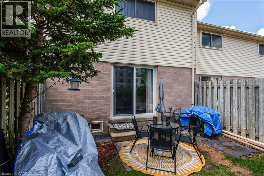Photo 8 of 634 Strasburg Road Unit 3, Kitchener ON