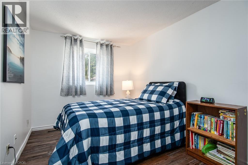 Photo 42 of 634 Strasburg Road Unit 3, Kitchener ON