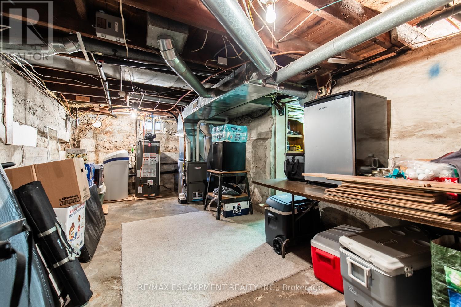 Photo 24 of 163 Campbell Street, Brantford ON