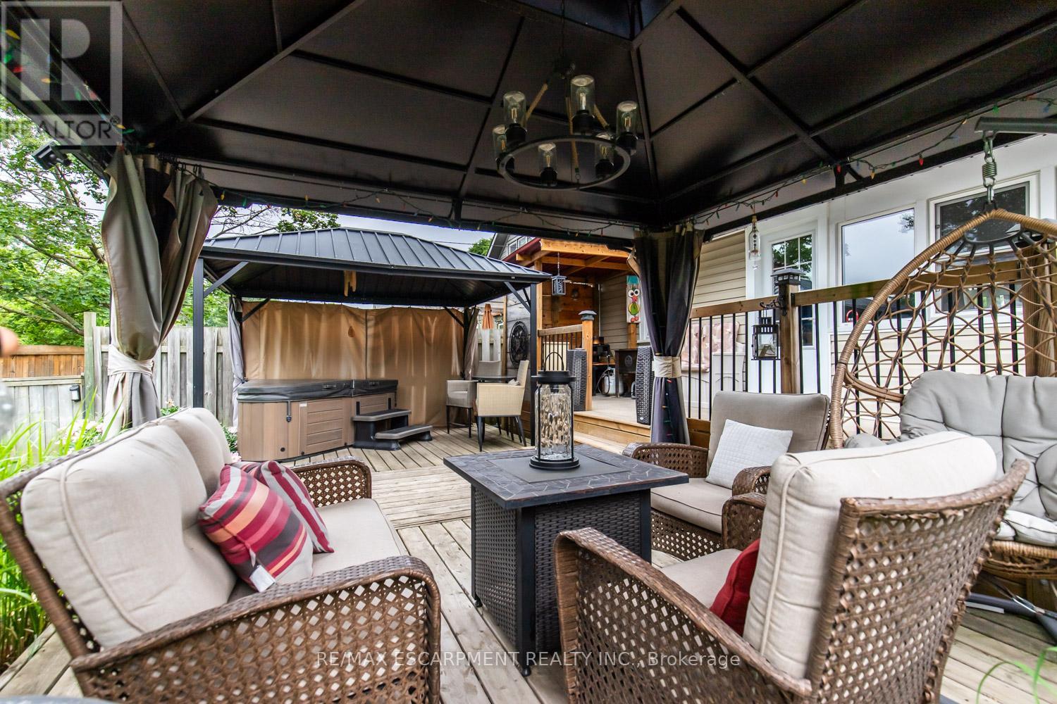 Photo 6 of 163 Campbell Street, Brantford ON