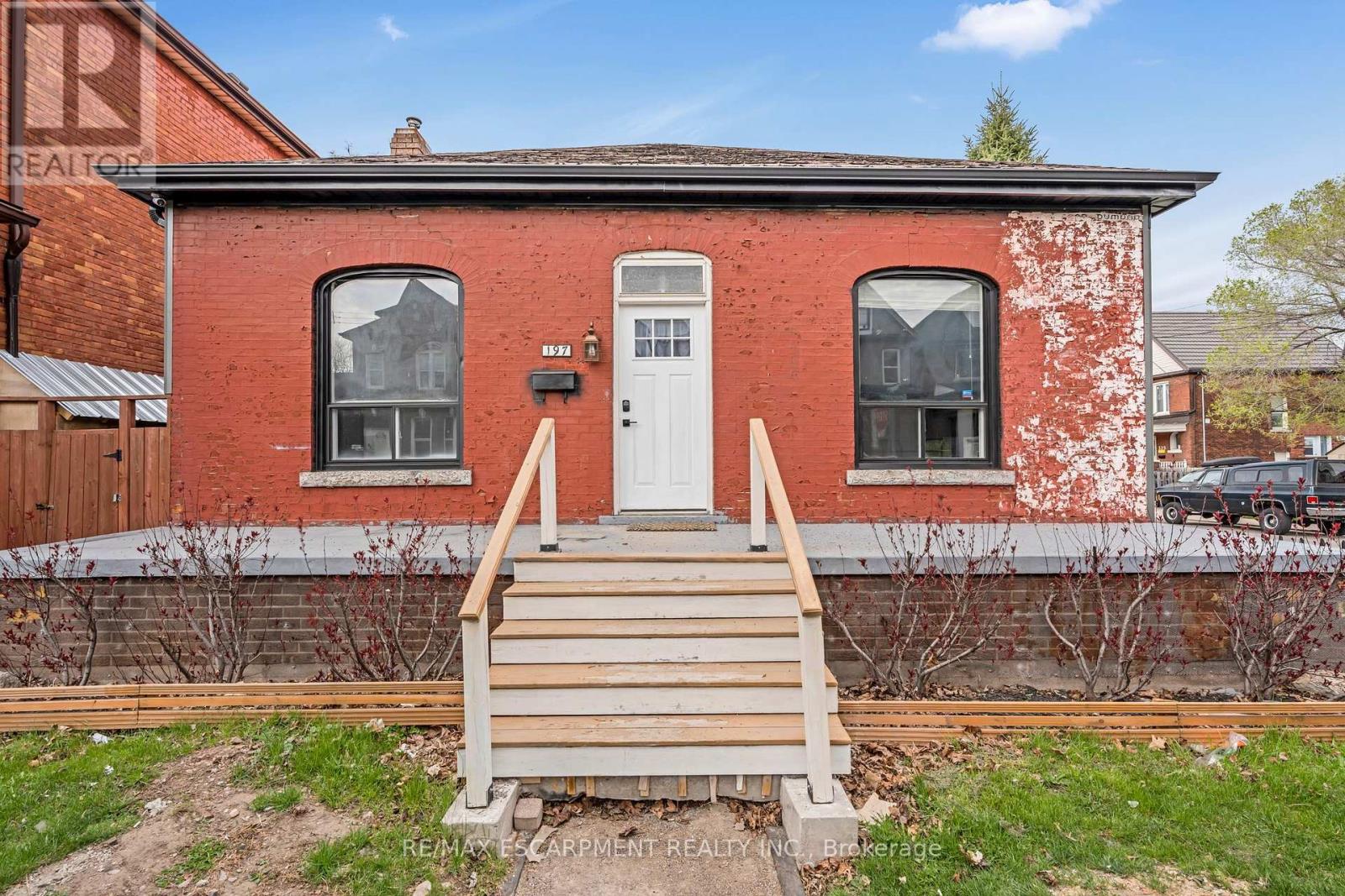 Photo 41 of 197 Emerald Street N, Hamilton ON