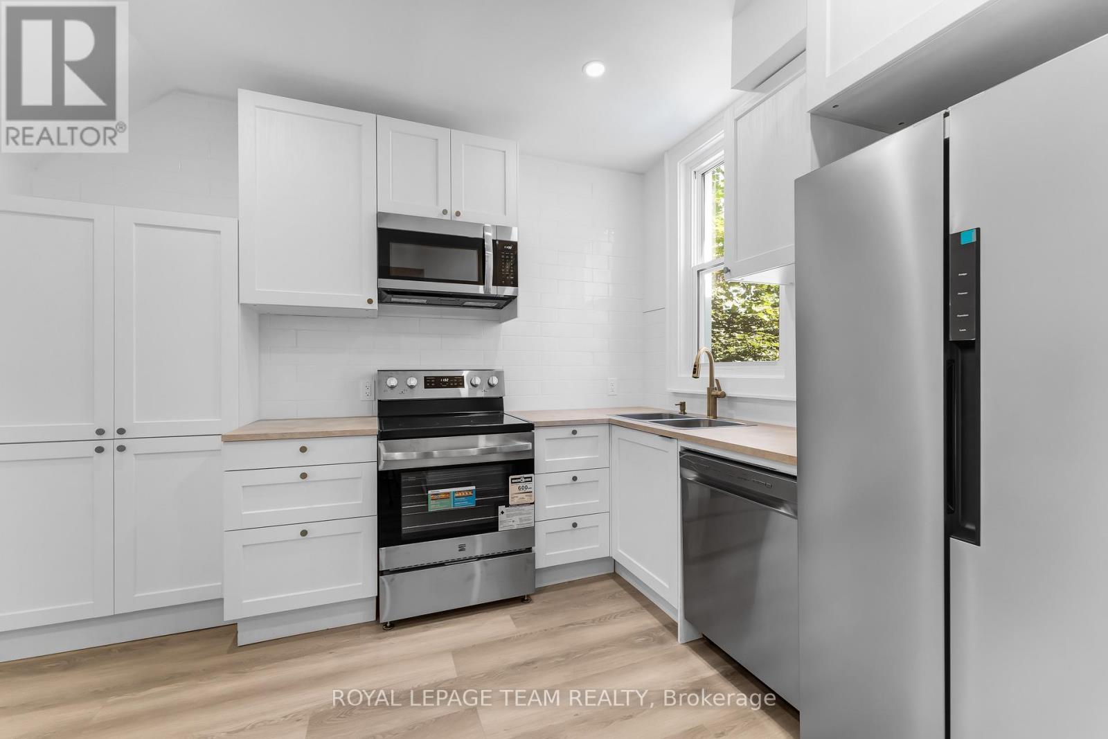 Photo 13 of 5 Gilchrist Avenue, Ottawa ON