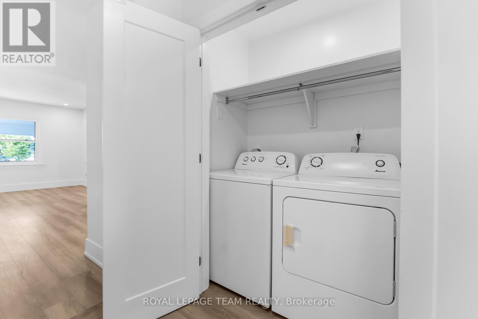 Photo 12 of 5 Gilchrist Avenue, Ottawa ON